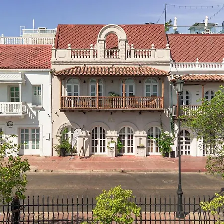 Casa Bugó Arsenal Boutique Centro De Convenciones Hotel 4*